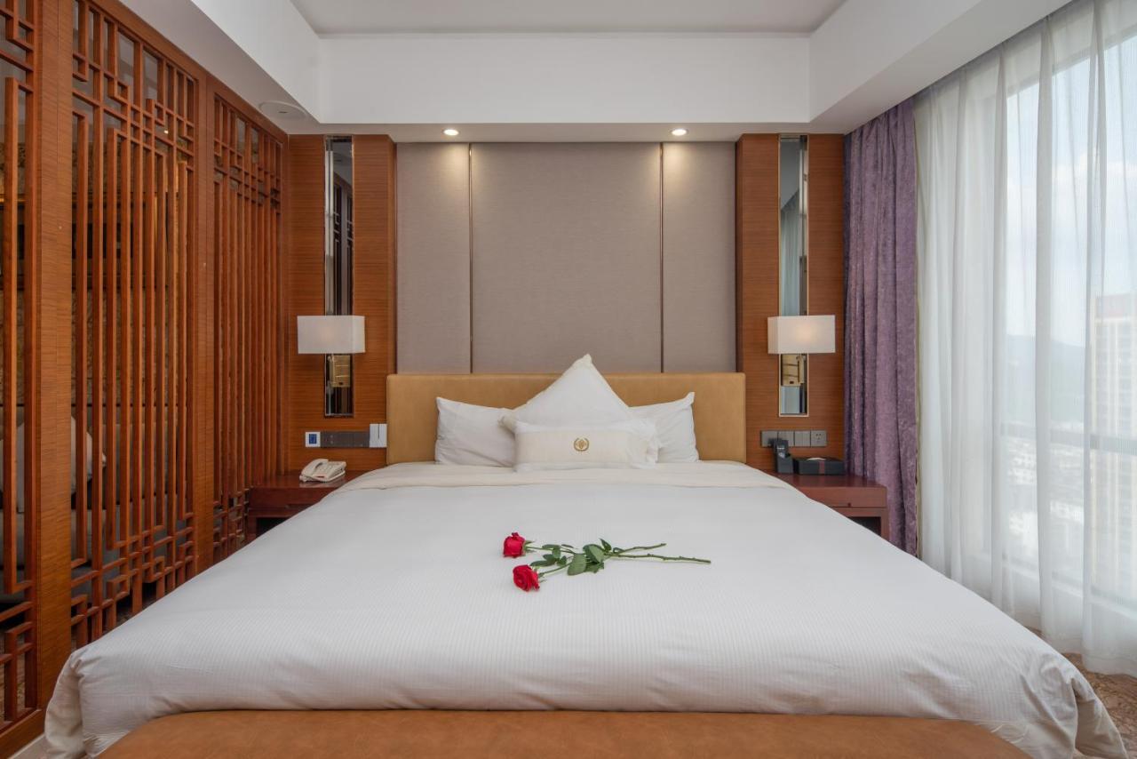 King Royal Hotel Yunfu Εξωτερικό φωτογραφία