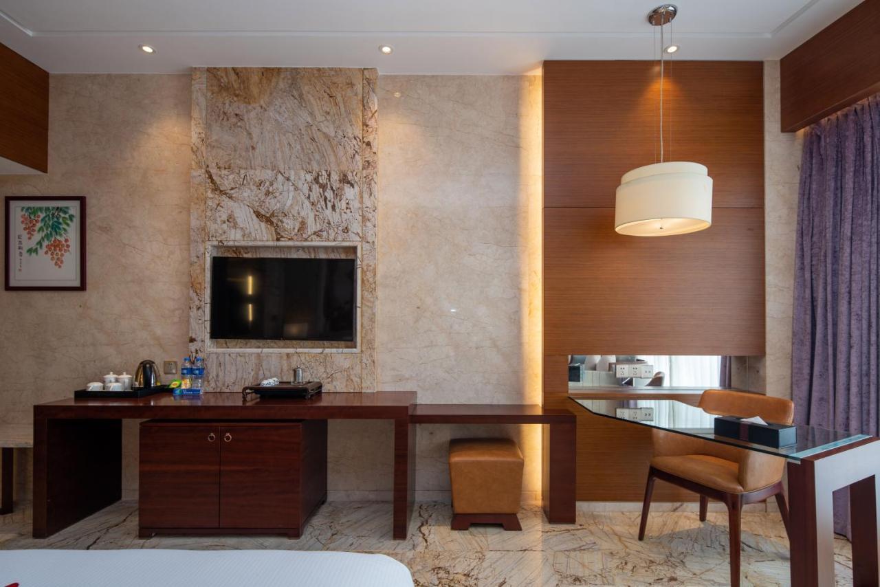 King Royal Hotel Yunfu Εξωτερικό φωτογραφία
