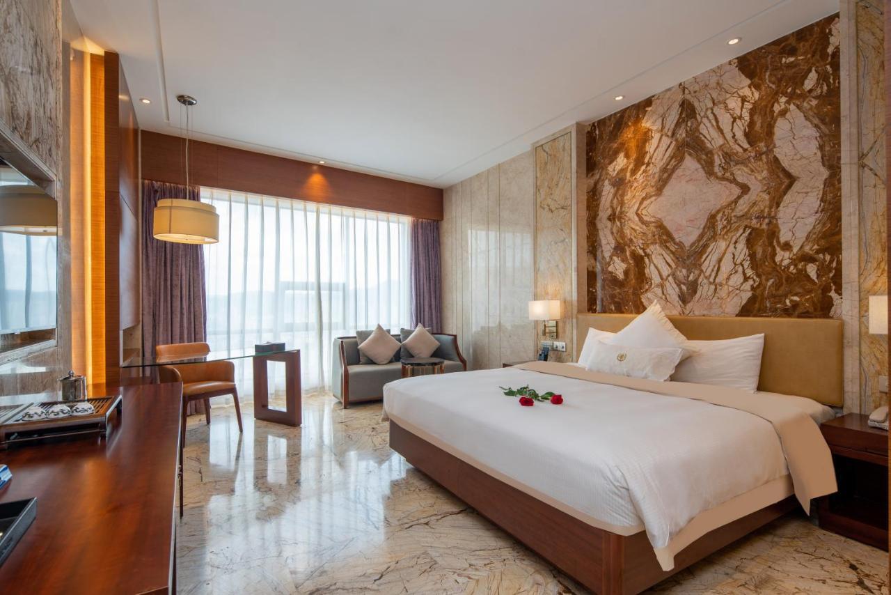 King Royal Hotel Yunfu Εξωτερικό φωτογραφία