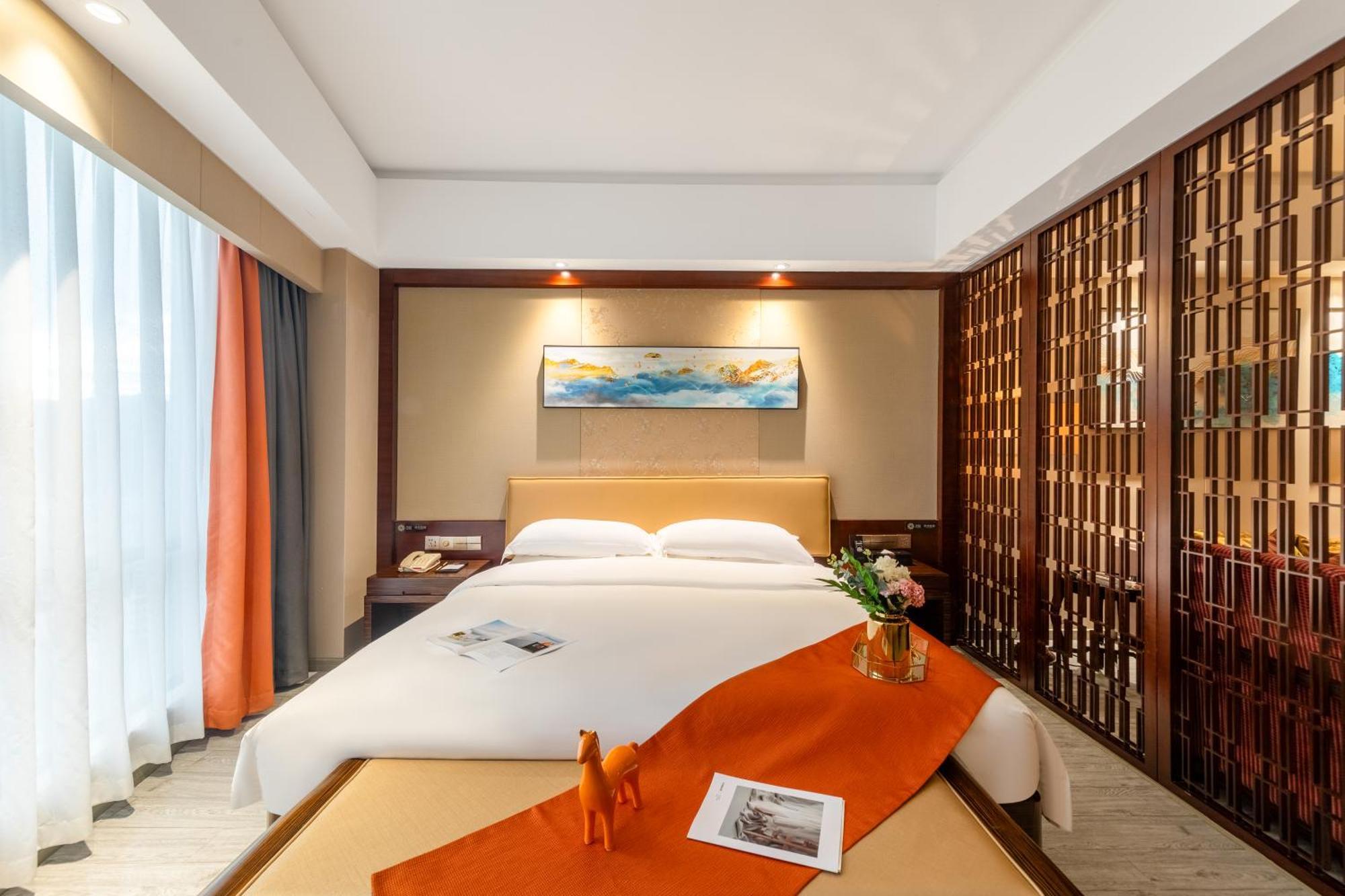 King Royal Hotel Yunfu Εξωτερικό φωτογραφία