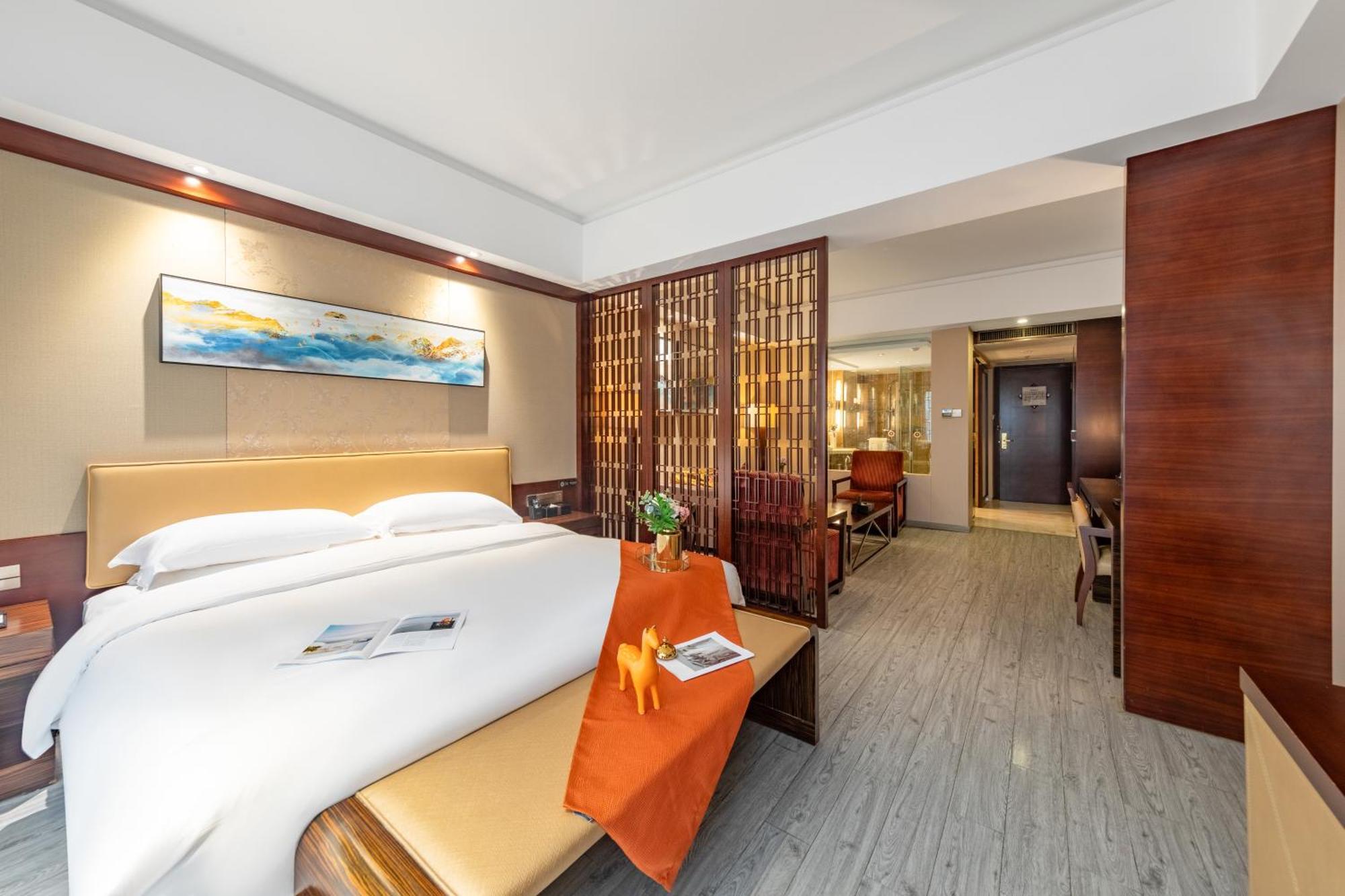 King Royal Hotel Yunfu Εξωτερικό φωτογραφία
